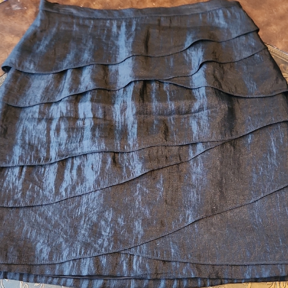 Elegant Black Tiered Skirt Sz 8